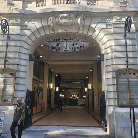 Bel Appartement Champs Elysees Avec 2 Chambres パリ エクステリア 写真
